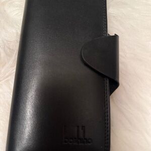 Black wallet